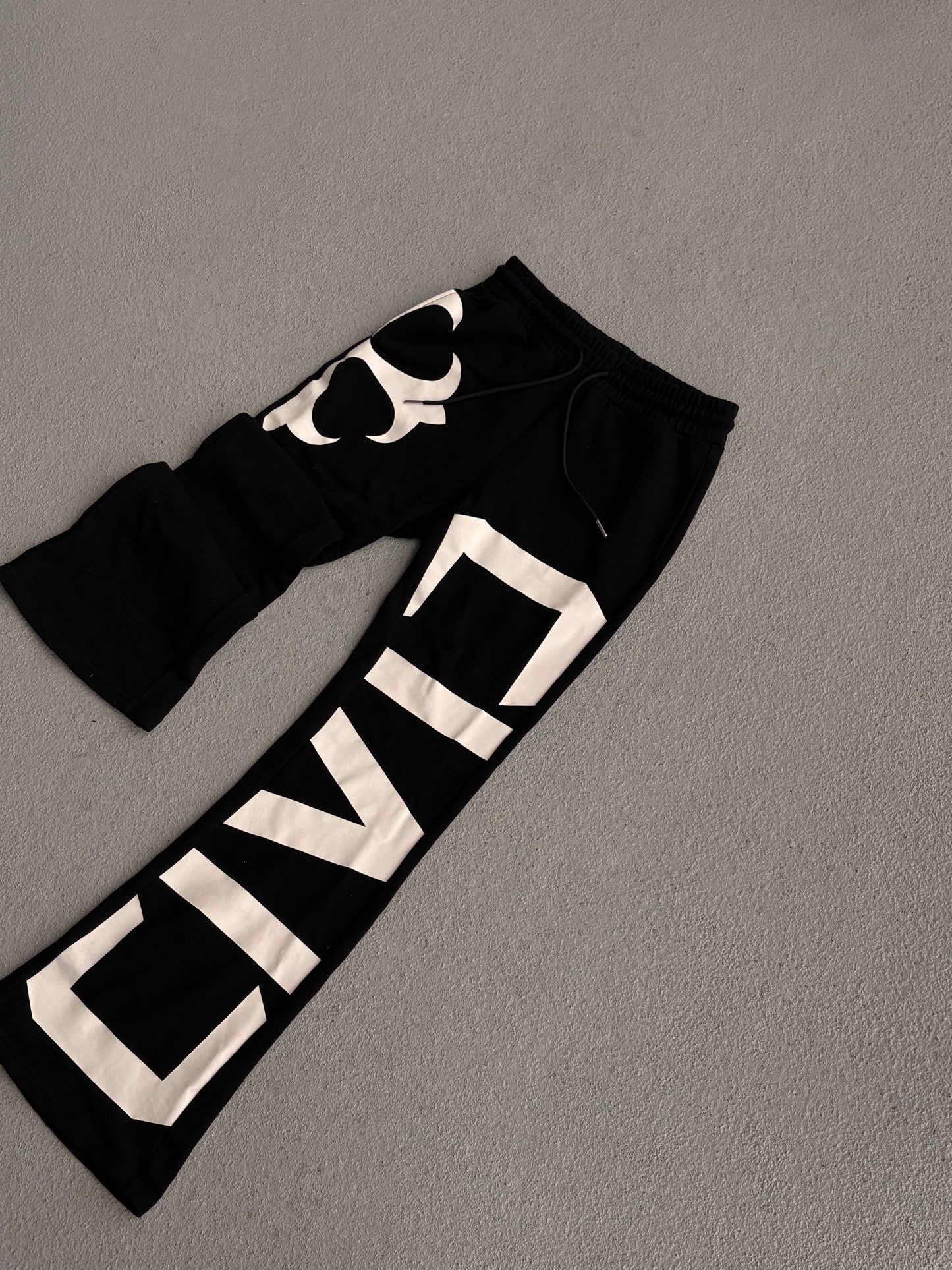 AXS sweats